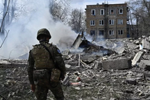 Ukraine có nguy cơ thất thủ ở một số mặt trận miền Đông