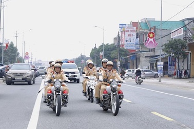 Công bố đường dây nóng tiếp nhận phản ánh về tình hình ATGT