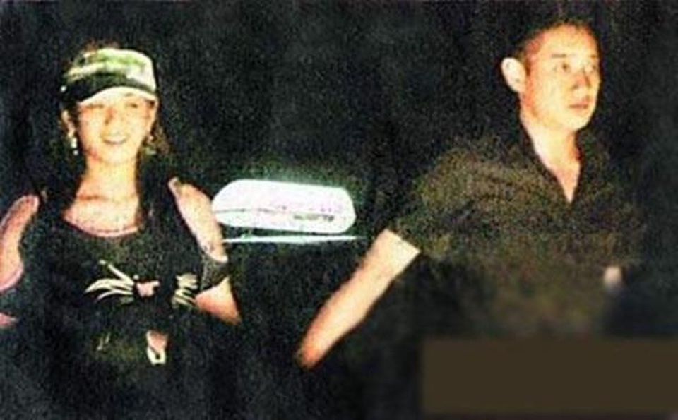 Huỳnh Dịch: Mỹ nhân điêu đứng sự nghiệp vì scandal giật bồ, ngoại tình - 6 Huỳnh Dịch: Mỹ nhân điêu đứng sự nghiệp vì scandal giật bồ, ngoại tình - 6