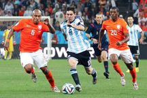 Hà Lan - Argentina (02h00 ngày 10/12): Trận chiến thế kỷ