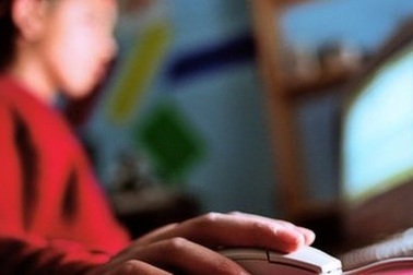 Hong Kong: 1/10 học sinh là nạn nhân của nạn bắt nạt trên mạng 