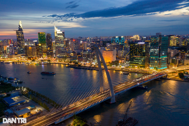 TPHCM tăng trưởng thấp chưa từng thấy do không sử dụng 3 "liều thuốc"?