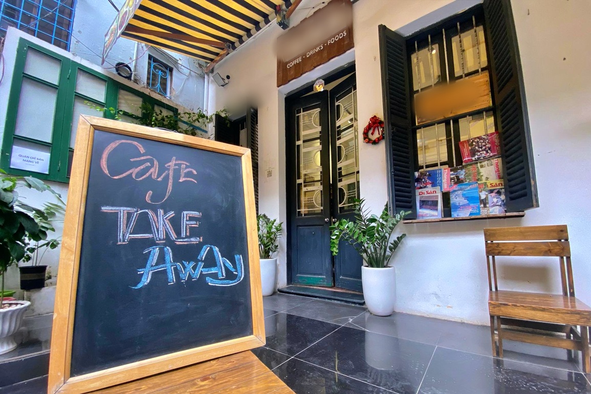 Hà Nội: Quận Cầu Giấy đổi màu, sẽ dừng bán hàng ăn uống tại chỗ - 1 Hà Nội: Quận Cầu Giấy đổi màu, sẽ dừng bán hàng ăn uống tại chỗ - 1