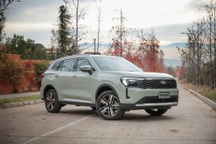 Ford Territory 2025 ra mắt, sẽ có bản hybrid để "đấu" Honda CR-V