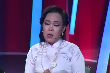 Việt Hương tiết lộ mình từng bị tâm thần phân liệt