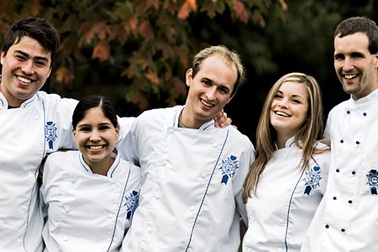 Cơ hội học ngành Ẩm thực & Quản lý khách sạn tại Paris, Pháp