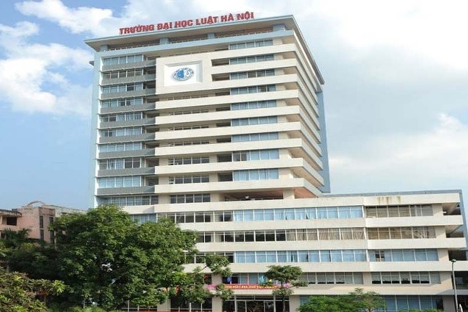 Hoàn thành việc sắp xếp lại 95 cơ sở đào tạo luật trong cả nước - 2 Hoàn thành việc sắp xếp lại 95 cơ sở đào tạo luật trong cả nước - 2