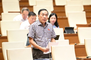 "Đấu thầu hoài nhưng chỉ một nhà thầu trúng liên tục, có móc nối không?"