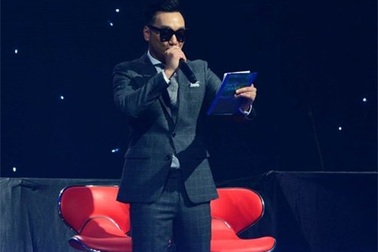 The Remix 2016: MC Thành Trung bị chê dẫn như tấu hài
