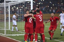 Đội tuyển Việt Nam và Malaysia vào bán kết: Kết cục được dự báo