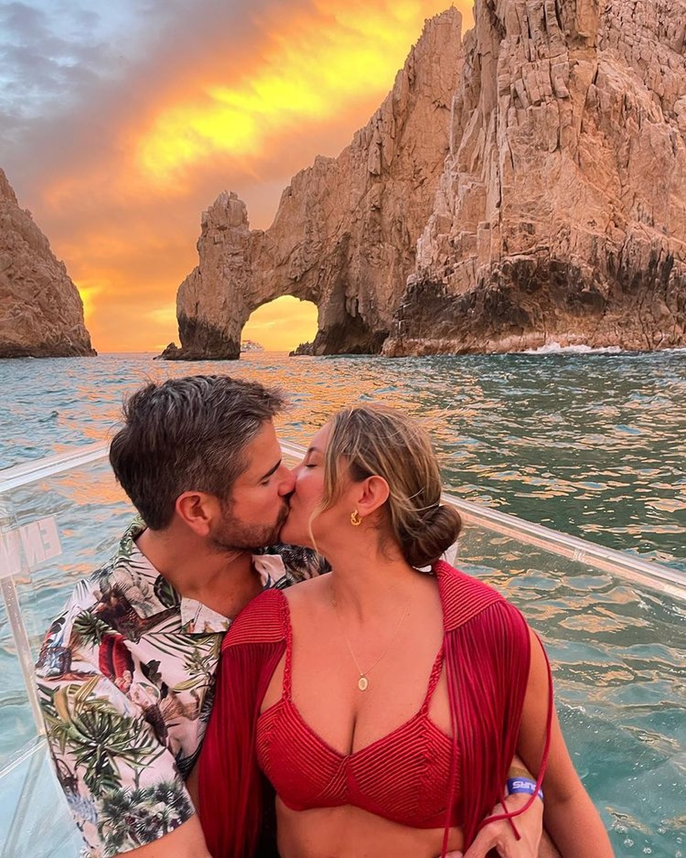 Hoa hậu bị cưa chân Daniella Álvarez hạnh phúc bên bạn trai mới - 3 Hoa hậu bị cưa chân Daniella Álvarez hạnh phúc bên bạn trai mới - 3