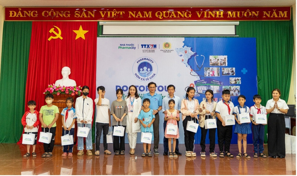 CEO Pharmacity và câu chuyện biến trăn trở thành hành động vì sức khỏe cộng đồng - 2 CEO Pharmacity và câu chuyện biến trăn trở thành hành động vì sức khỏe cộng đồng - 2