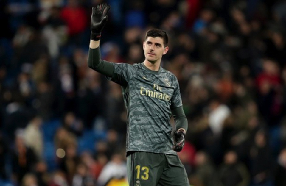 Courtois bị tố ngoại tình ngay trong lúc bạn gái đang mang bầu - 1 Courtois bị tố ngoại tình ngay trong lúc bạn gái đang mang bầu - 1