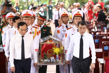 Phát hiện 7 bộ hài cốt ở Công viên Lê Thị Riêng
