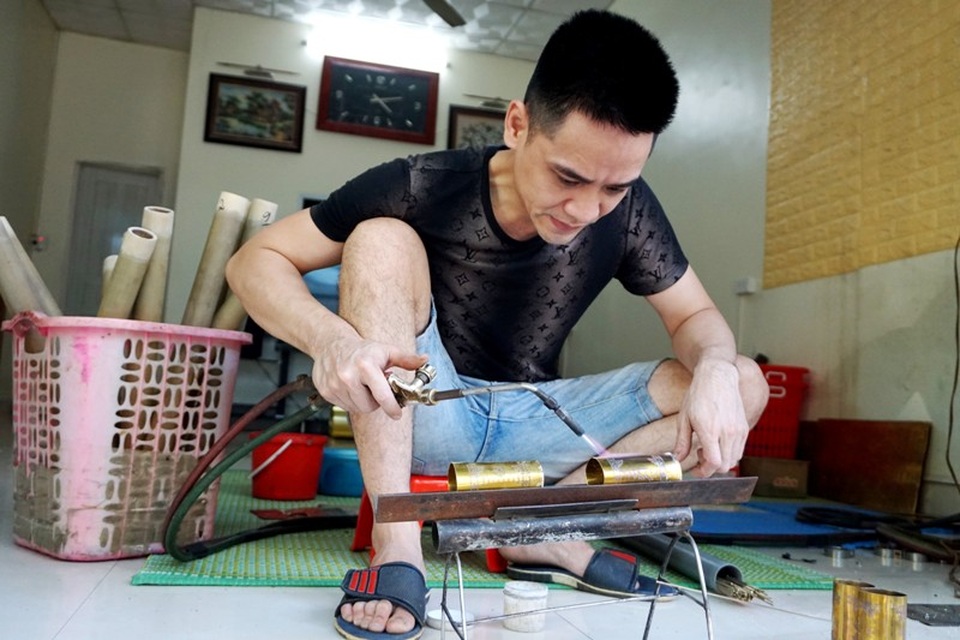 Nghề làm đẹp cho điếu cày kiếm hàng chục triệu đồng mỗi tháng - 1 Nghề làm đẹp cho điếu cày kiếm hàng chục triệu đồng mỗi tháng - 1