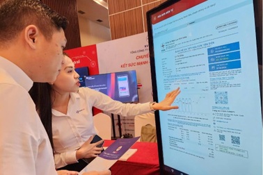 EVNSPC giới thiệu App CSKH tại hội thảo an toàn thông tin trong chuyển đổi số