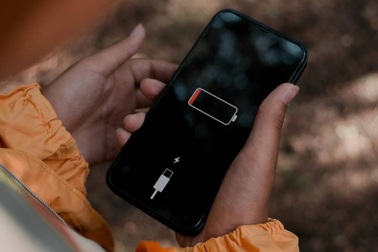 Tắt tính năng này trên iPhone để kéo dài thời gian sử dụng khi pin sắp cạn