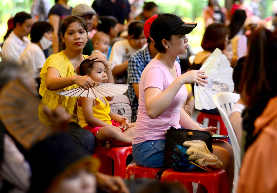 Thảo Cầm Viên đông đúc copy.jpg