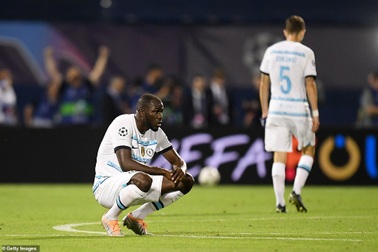 Chelsea bất ngờ thua sốc trước đội bóng "tí hon" ở Champions League