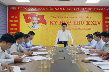 Kỷ luật Phó Giám đốc Ban quản lý rừng phòng hộ ở Quảng Bình