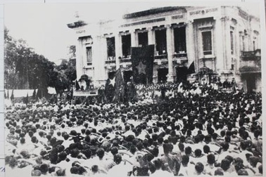 Xúc động với những hình ảnh mùa Thu lịch sử năm 1945