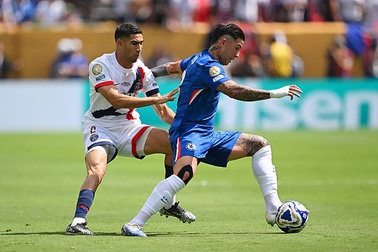 FIFA làm sai luật trong trận chung kết Club World Cup