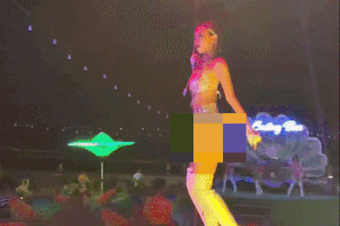 Tranh cãi việc vũ công mặc "kiệm vải" nhảy múa trên bờ biển Đà Nẵng