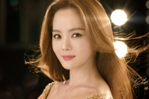 Sau hai cuộc hôn nhân, mỹ nhân xứ Hàn - Chae Rim lặng lẽ làm mẹ đơn thân