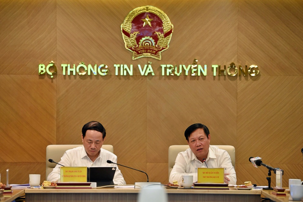 Chính phủ sẽ kiểm tra việc chấp hành văn bản phòng, chống dịch ở địa phương - 3 Chính phủ sẽ kiểm tra việc chấp hành văn bản phòng, chống dịch ở địa phương - 3