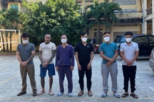 Mua bán ô tô, cầm đồ trá hình để hoạt động tín dụng đen