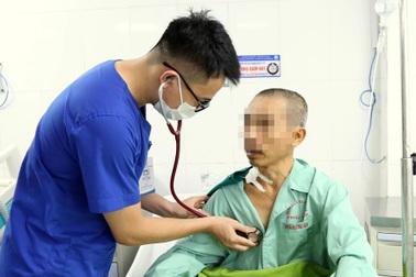 2 tháng sau cú ngã xe tưởng nhẹ, người đàn ông bất ngờ hôn mê