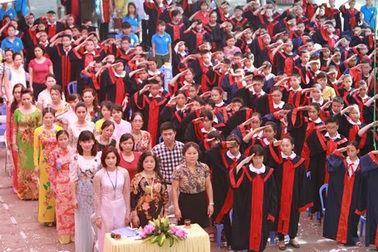 Bị “tố” tận thu, hiệu trưởng Trường tiểu học Hoàng Diệu lên tiếng