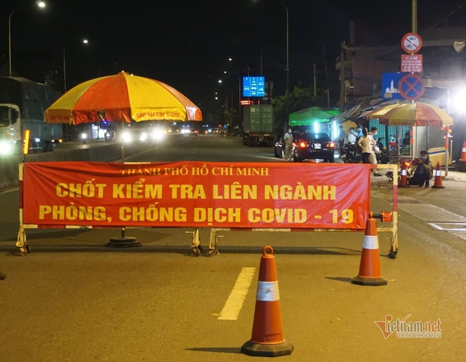 TP. HCM có 43 trường hợp chưa rõ nguồn lây, xuất hiện cả 5 biến chủng nguy hiểm - Ảnh 1.