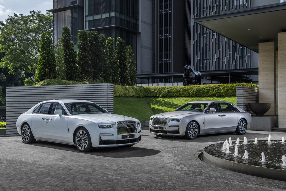 Rolls-Royce đạt doanh số kỷ lục - 1 Rolls-Royce đạt doanh số kỷ lục - 1