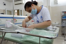 Phá thai nhiều tuần tuổi, nữ sinh 14 tuổi hồn nhiên nói "cắt vụt đi"