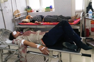 Chồng dùng dao chém vợ nhiều nhát rồi ra đầu thú