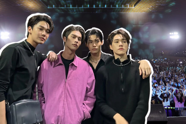 F4 Thái Lan về Việt Nam: Fan nhỏ tuổi "đu idol", phụ huynh mòn mỏi đợi con