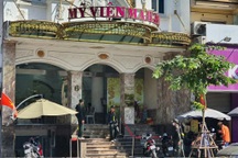 Cảnh sát có mặt tại hàng loạt thẩm mỹ viện Mailisa trên cả nước