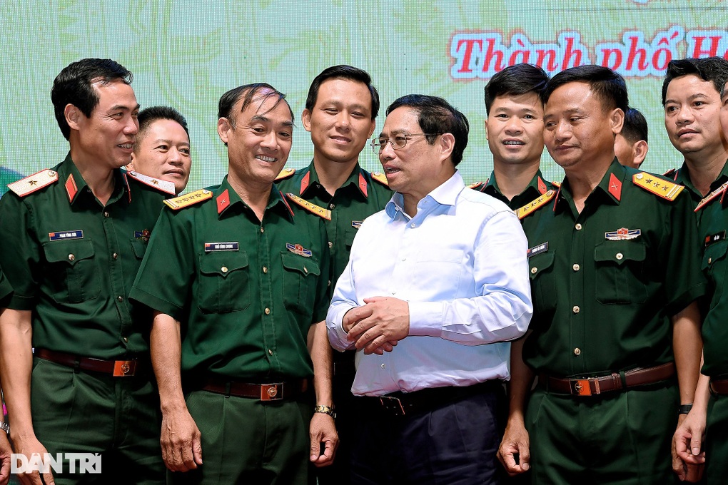 Thủ tướng: Còn hài cốt liệt sĩ chưa tìm thấy, chúng ta chưa yên lòng - 3 Thủ tướng: Còn hài cốt liệt sĩ chưa tìm thấy, chúng ta chưa yên lòng - 3