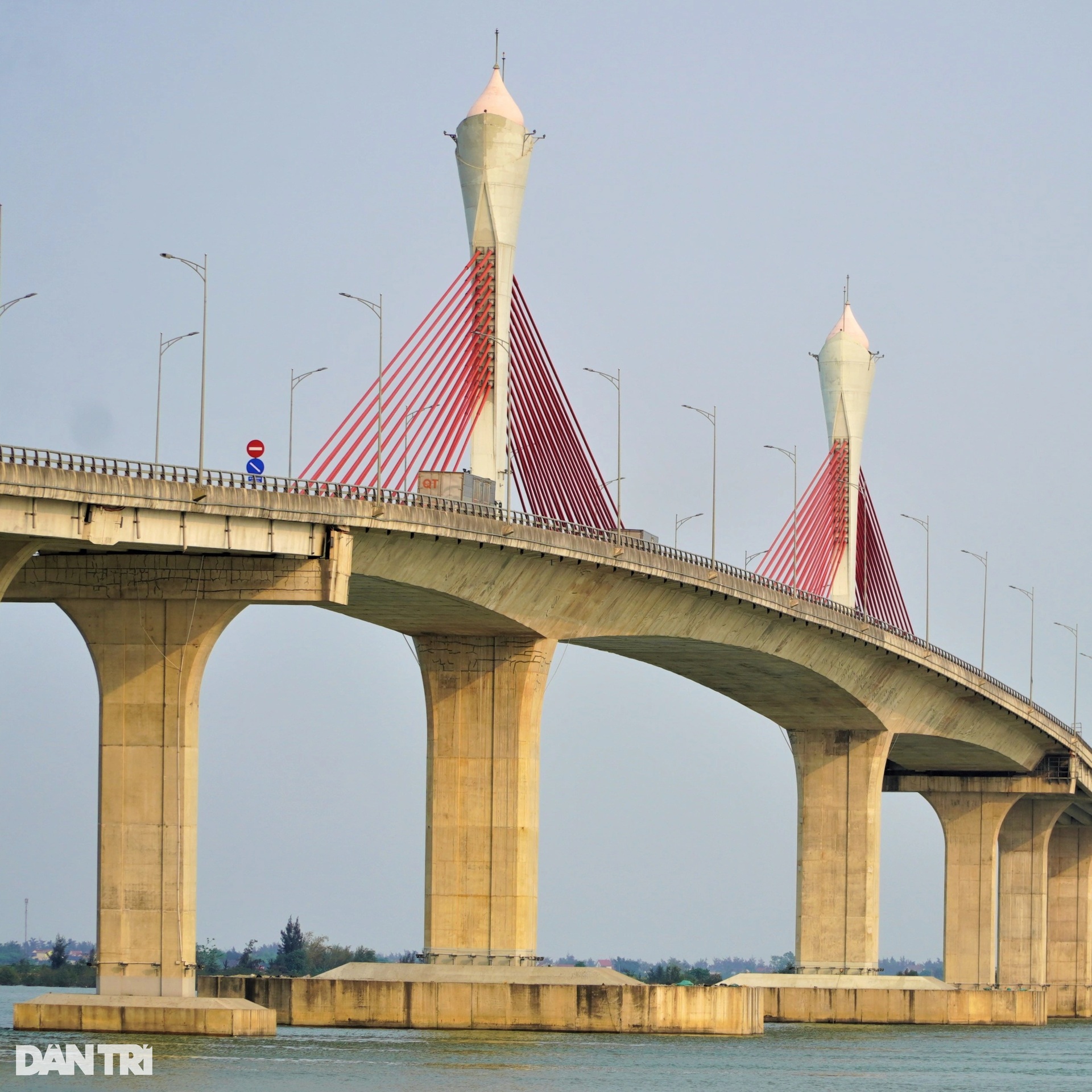 5 cây cầu bắc qua một dòng sông chạy dọc tỉnh rộng nhất Việt Nam - 7