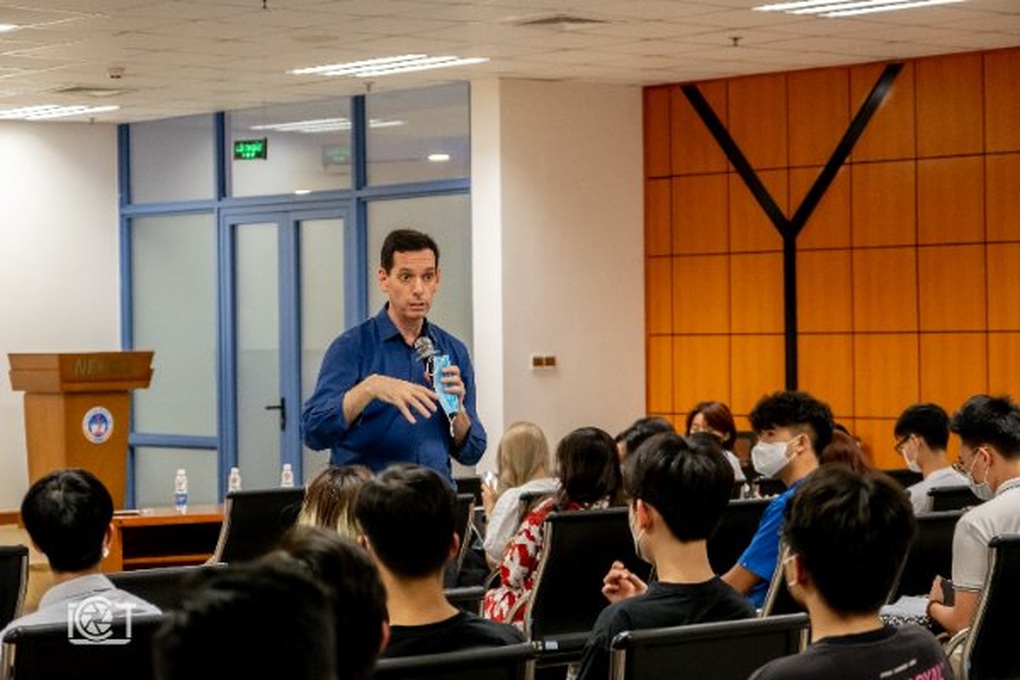 Digital Marketing: Nhiều việc làm, lương cao nhưng đang khát nhân lực - 1 Digital Marketing: Nhiều việc làm, lương cao nhưng đang khát nhân lực - 1