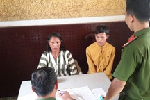 Bắt 2 đối tượng vận chuyển 1kg ma túy đá, phanh phui cả đường dây