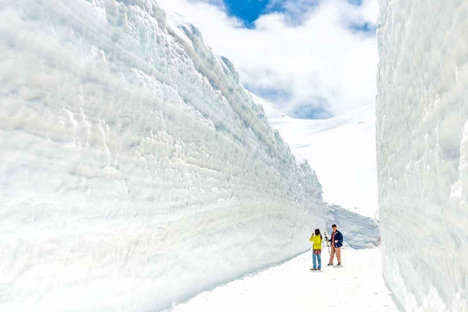 Đi dọc Alpine Tateyama Kurobe - cung đường tuyết ngoạn mục của xứ Phù Tang - 3 Đi dọc Alpine Tateyama Kurobe - cung đường tuyết ngoạn mục của xứ Phù Tang - 3