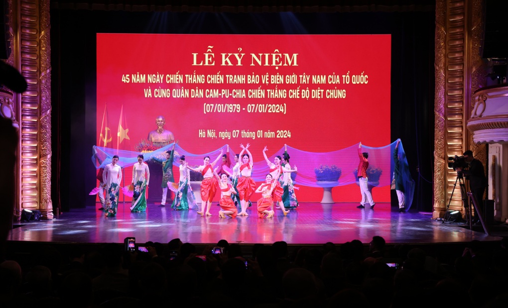 Phó Thủ tướng Campuchia cảm ơn Việt Nam nhân ngày chiến thắng Pol Pot - 3 Phó Thủ tướng Campuchia cảm ơn Việt Nam nhân ngày chiến thắng Pol Pot - 3