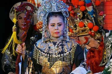 Nghệ sĩ Xuân Thu - em gái cố NSND Thanh Tòng - qua đời