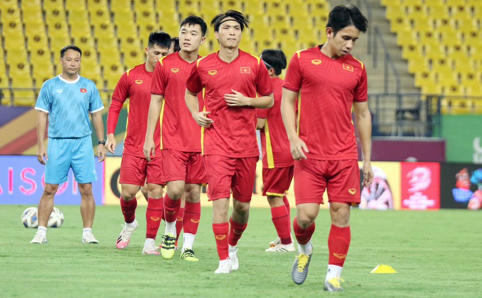 Quang Hải ghi bàn, đội tuyển Việt Nam thua tiếc nuối Saudi Arabia - 3 Quang Hải ghi bàn, đội tuyển Việt Nam thua tiếc nuối Saudi Arabia - 3