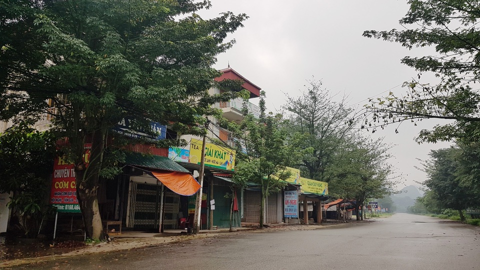 Cố đô Hoa Lư vắng lặng trong ngày chính lễ giữa đại dịch Covid-19 - 11 Cố đô Hoa Lư vắng lặng trong ngày chính lễ giữa đại dịch Covid-19 - 11