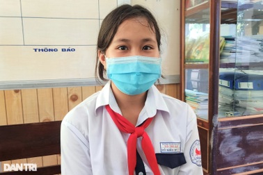 Nữ sinh lớp 7 nhặt được ví tiền trả lại người đánh rơi