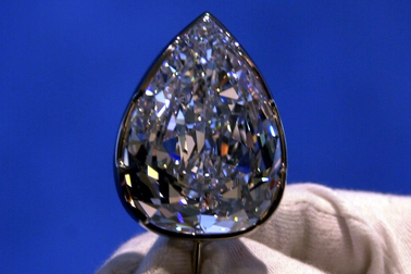 Viên kim cương Ngôi sao thiên niên kỷ và vụ cướp "như phim Hollywood"