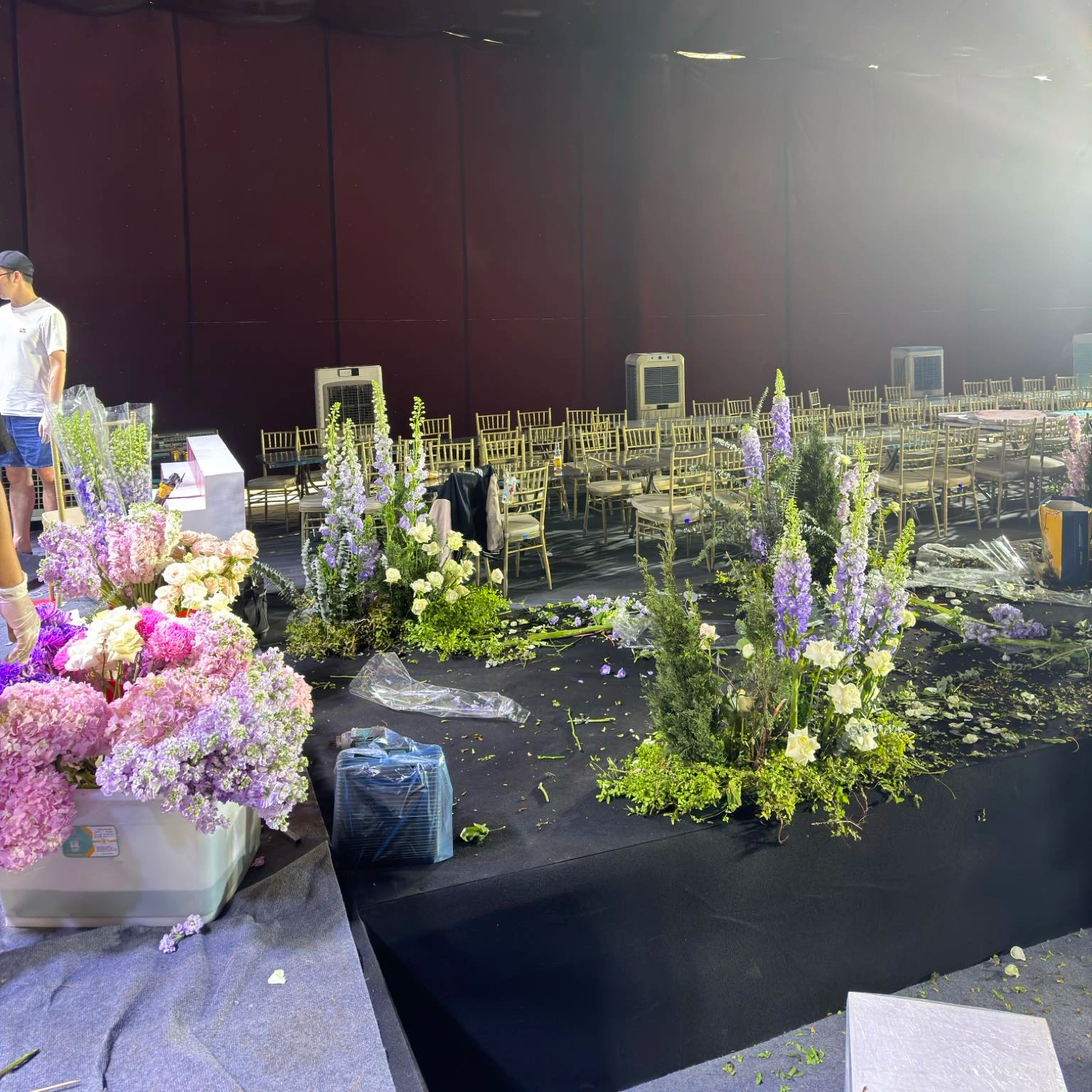 View - Rạp cưới đón 800 khách của Chu Thanh Huyền có gì khác so với nhà Quang Hải? | Báo Dân trí